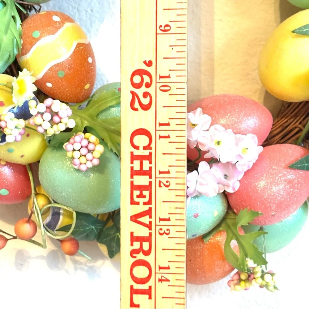 Vintage Handmade Easter Egg Wreath 14”